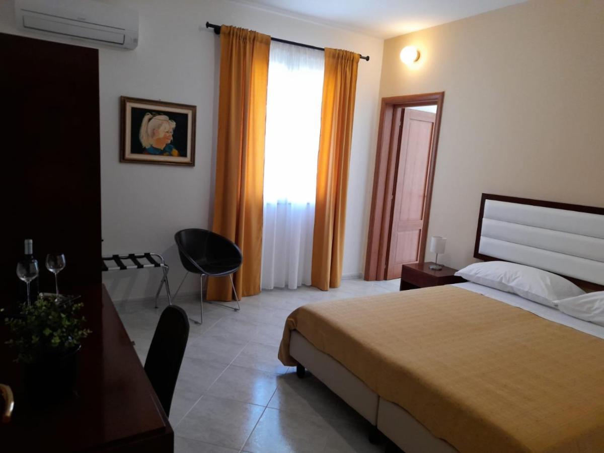 Siracusa Breakfast & Rooms Syracuse Exterior photo